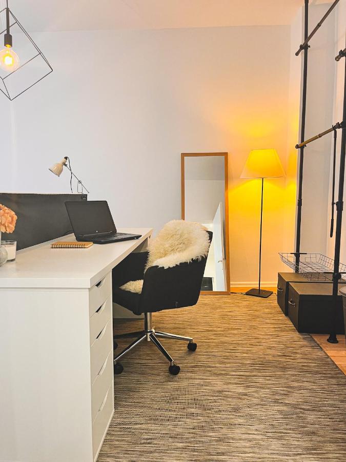 01 Bedroom In Mitte-Up To 5 People-Private Free Parking Berlín Exteriér fotografie